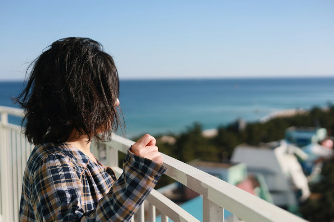 budget hotel sea view