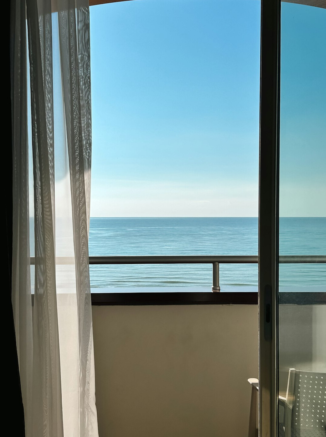 seaside budget hotel