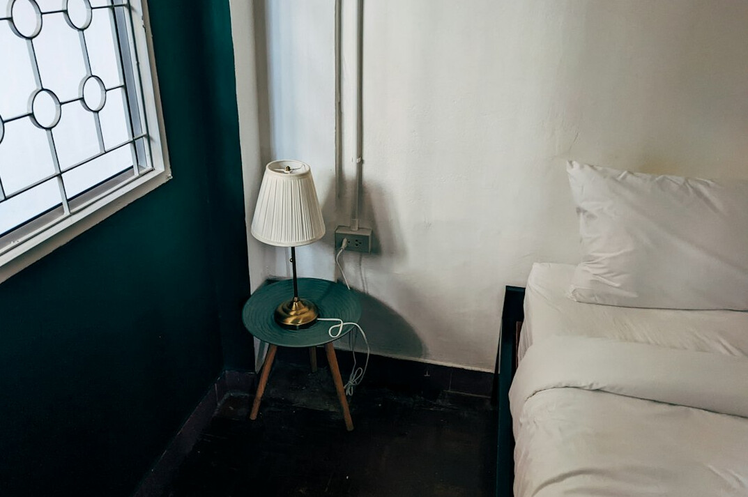 budget hotel room